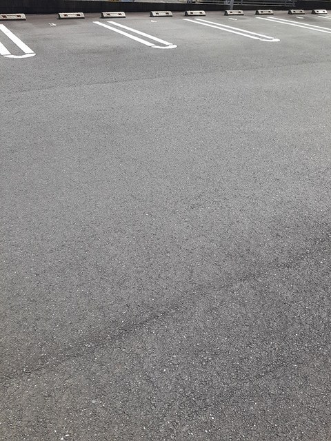 14/20 駐車場