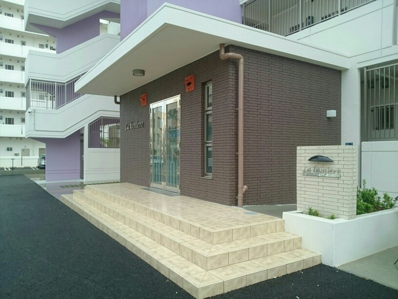 2/8 エントランス