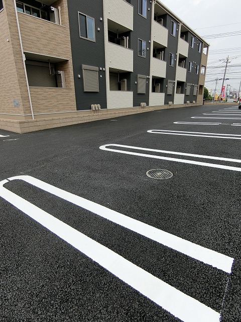16/30 駐車場
