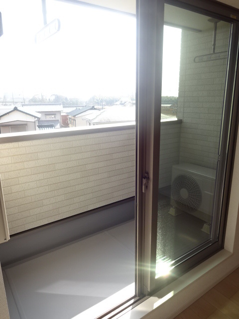 13/20 バルコニー