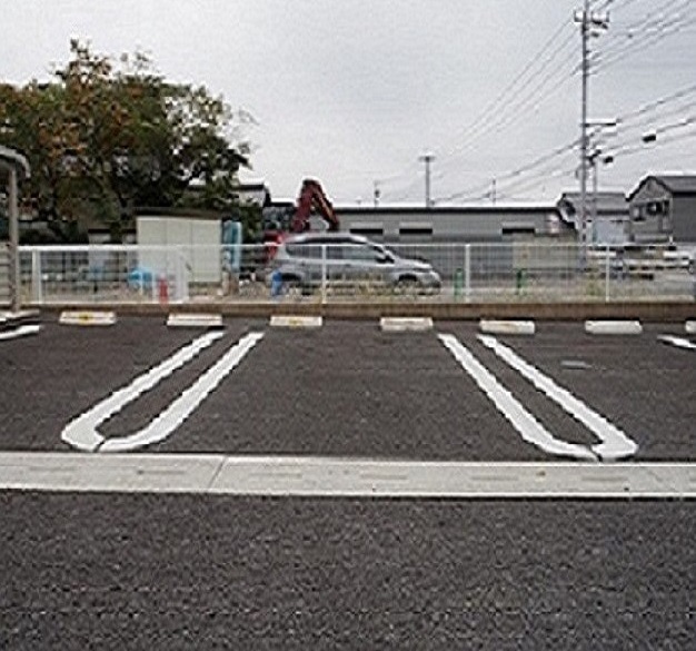 14/19 駐車場