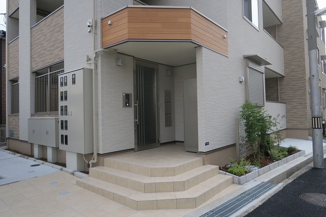 2/8 エントランス