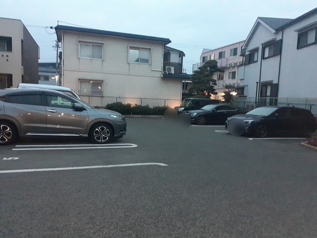 14/20 駐車場