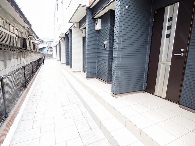 14/24 エントランス