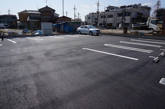 14/20 駐車場