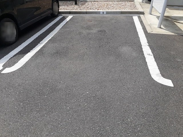 14/20 駐車場