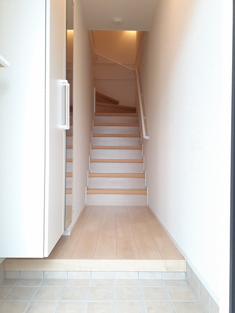 5/20 玄関