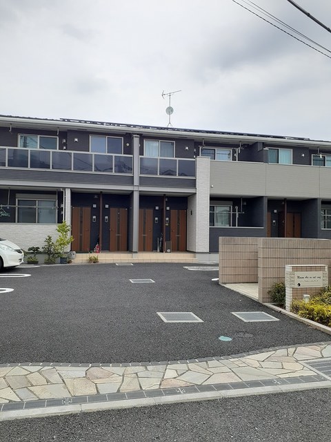 13/20 エントランス