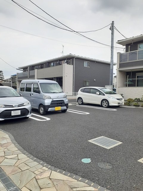 14/20 駐車場