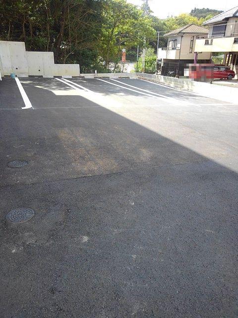 14/20 駐車場