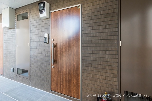 2/8 エントランス