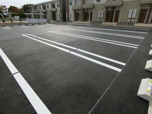 2/8 駐車場