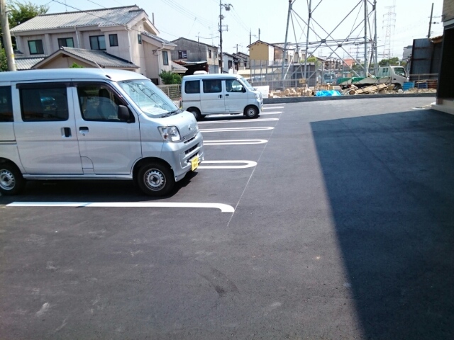 14/20 駐車場