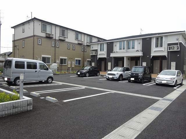 14/20 駐車場