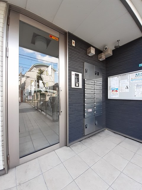 2/8 エントランス