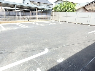 2/8 駐車場