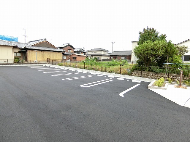 14/20 駐車場