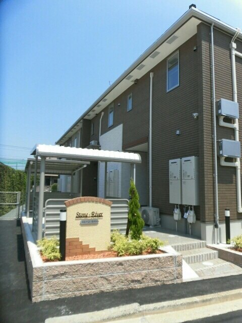 14/23 エントランス