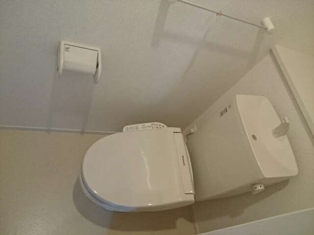 16/30 トイレ