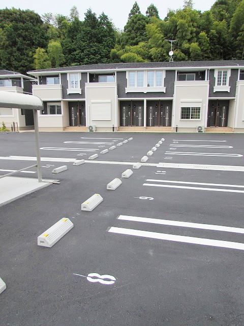 2/8 駐車場