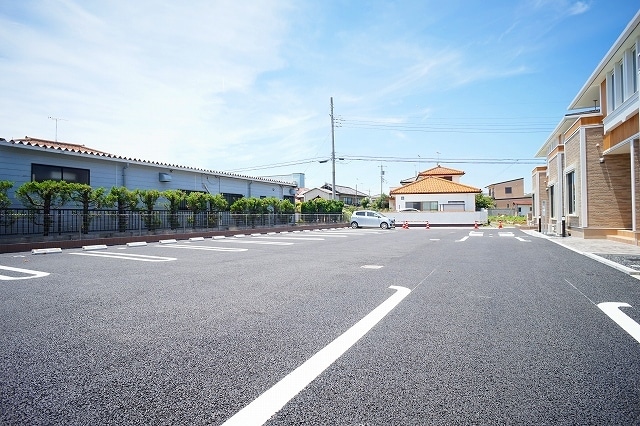 14/20 駐車場