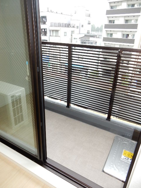 13/20 バルコニー