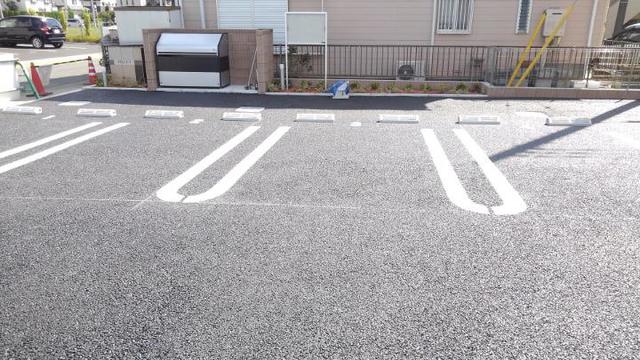 14/20 駐車場