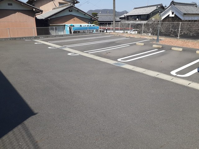14/20 駐車場