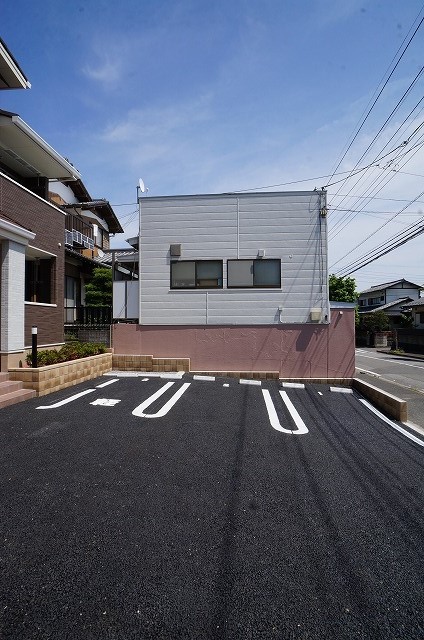 14/20 駐車場