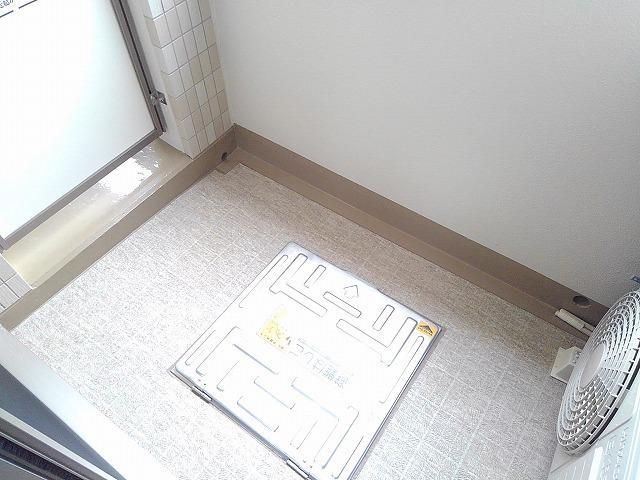 13/23 バルコニー