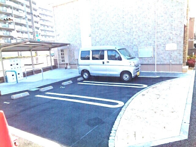 14/20 駐車場