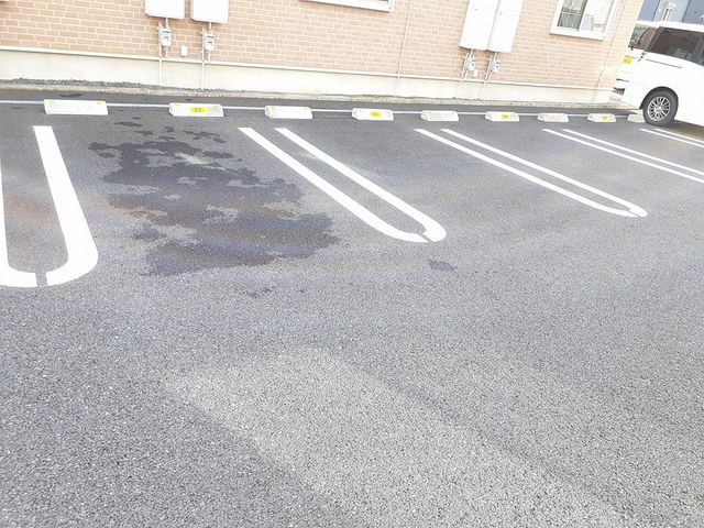 14/20 駐車場
