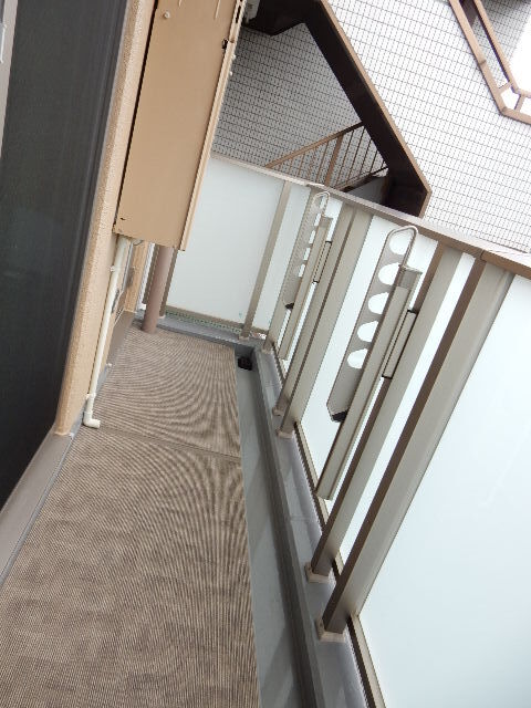 13/20 バルコニー