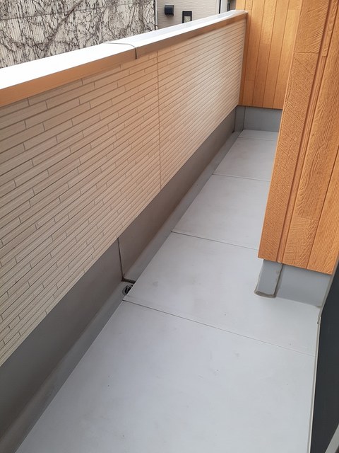 19/30 バルコニー