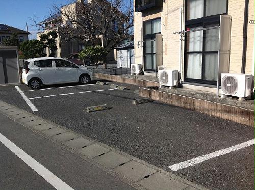 14/22 駐車場