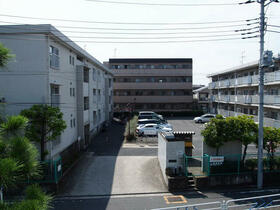 16/16 駐車場