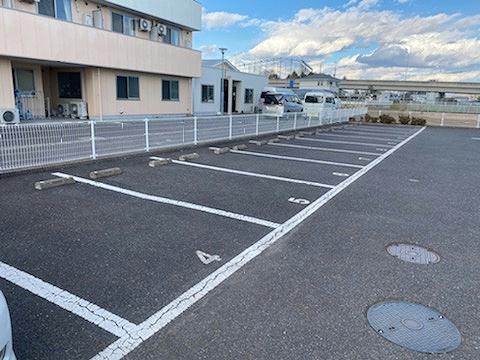14/15 駐車場