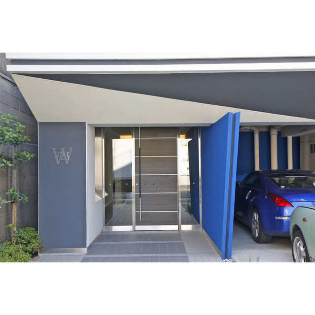 19/30 エントランス