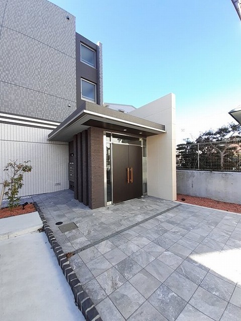 14/24 エントランス