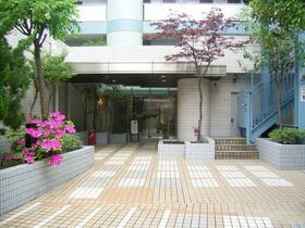 16/24 エントランス