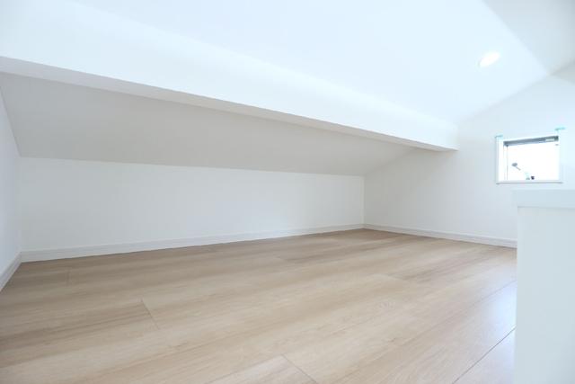 13/30 リビング/ダイニング