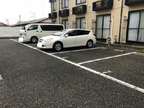 14/16 駐車場