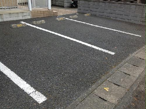 14/21 駐車場