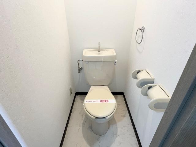 16/28 トイレ