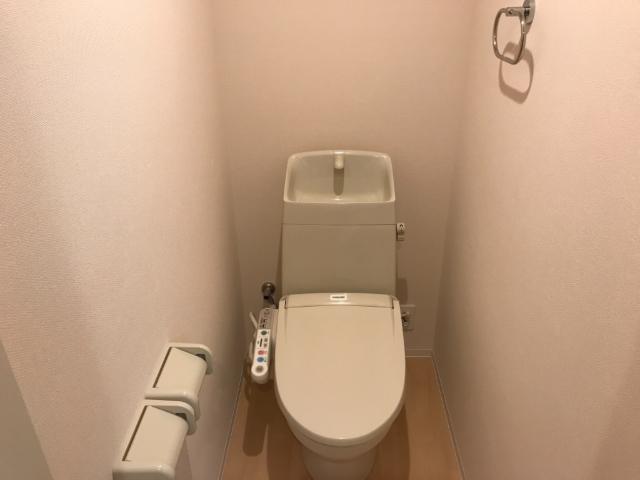 16/25 トイレ