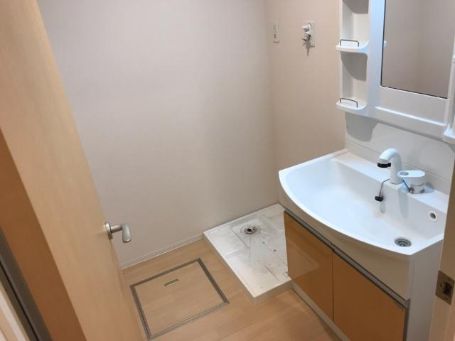17/25 洗面