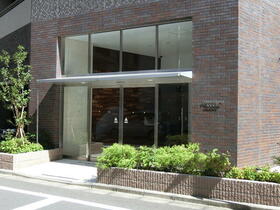 4/5 エントランス