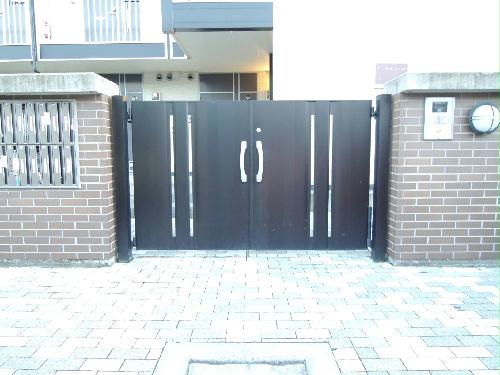 14/23 エントランス