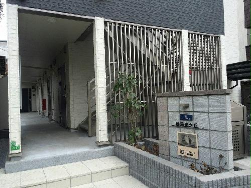 2/2 エントランス