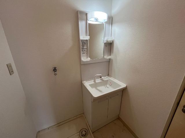 18/30 洗面